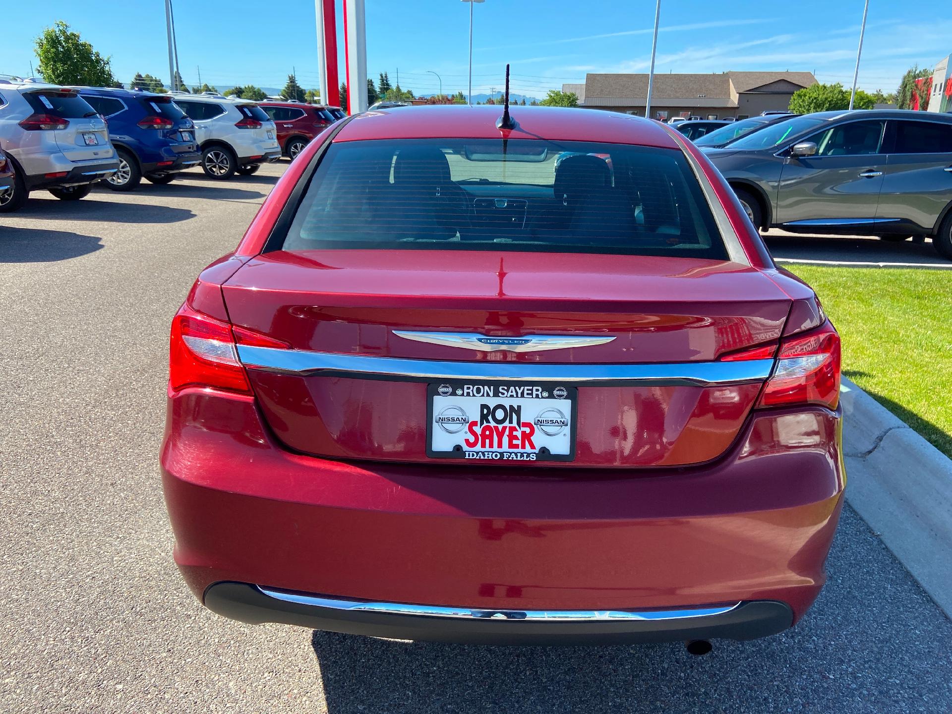 Pre-Owned 2013 Chrysler 200 LX FWD Sedan