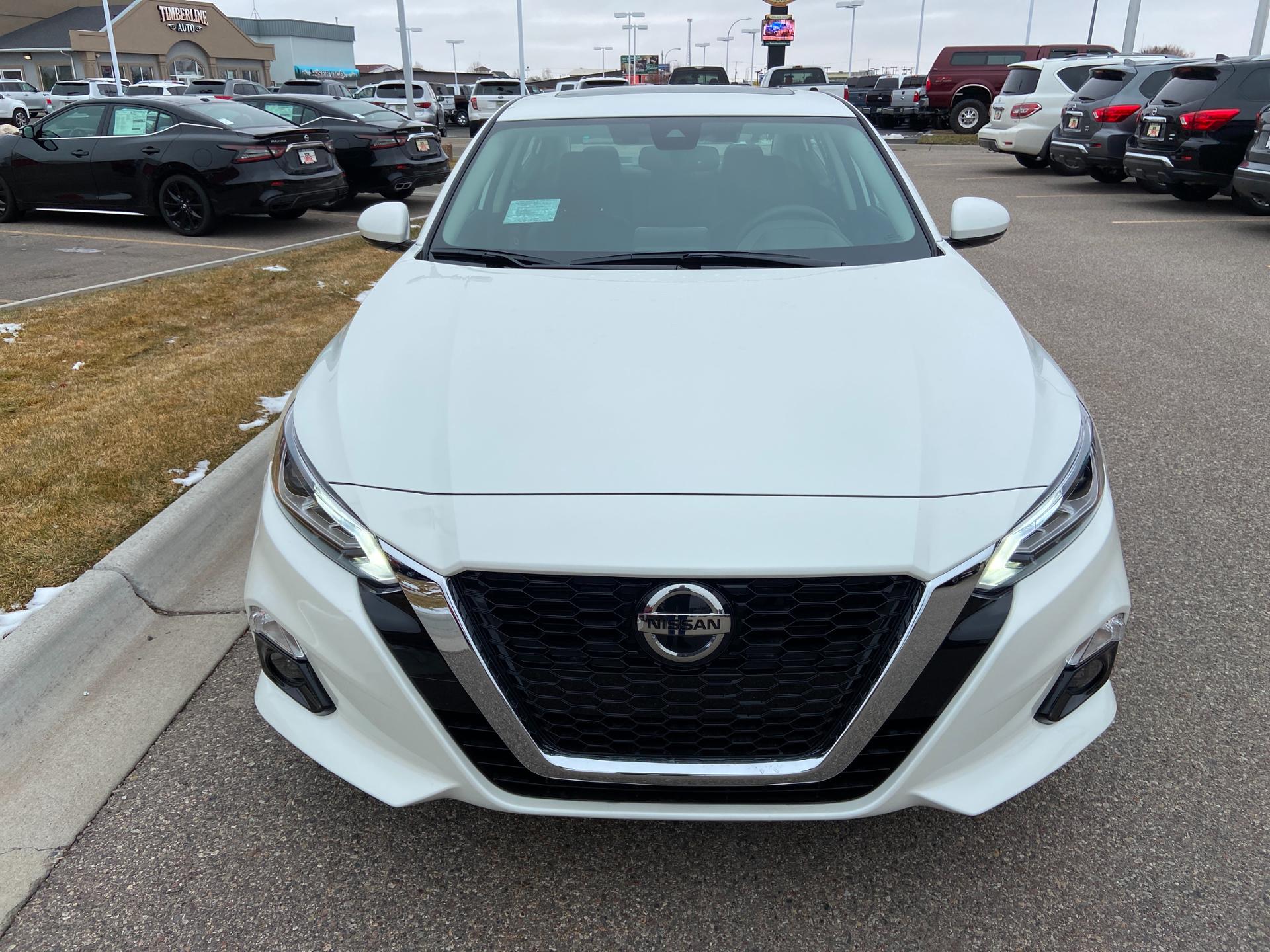 New 2020 Nissan Altima 2.5 SL AWD Sedan